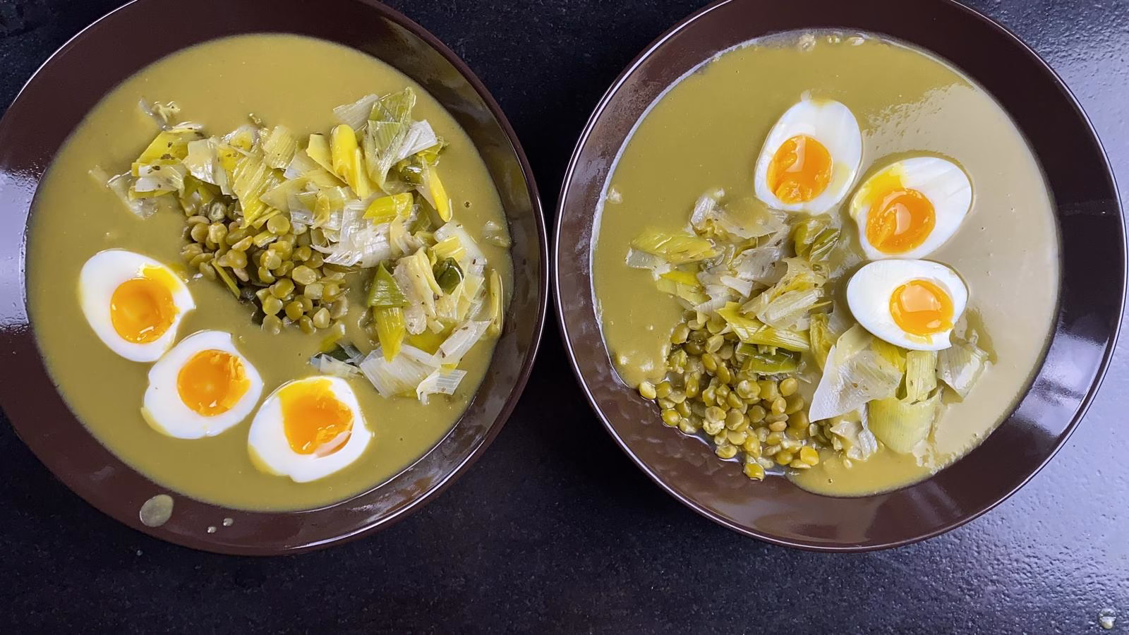 Velouté de pois cassés au cumin